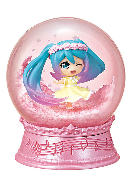 Hatsune Miku Scenery Dome Edizione Limitata: Storie Musicali Emozioni Stagionali Collezionabili