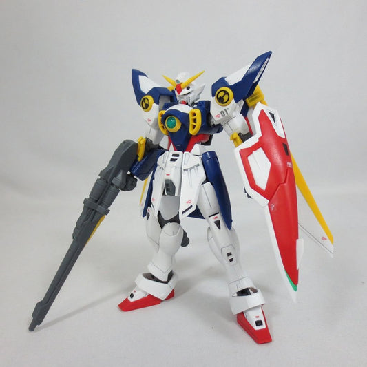 GUNDAM - Maquette - High Grade - Wing Gundam - 1/144