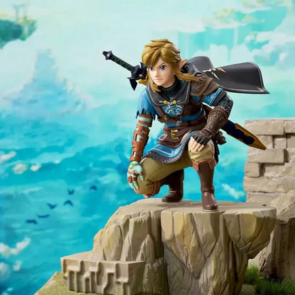 https://boutique.distk.fr/70903-large_default/18731-zelda-figurizma-figure-link.jpg