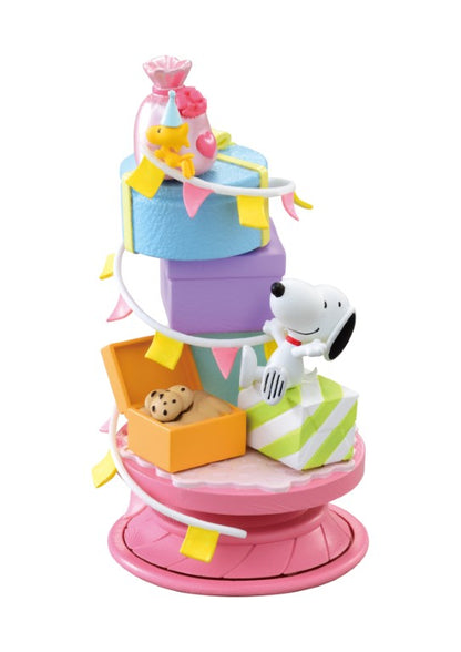 Snoopy Spiral Diorama: Figure da Collezione a Sorpresa, Esperienza a 360 Gradi