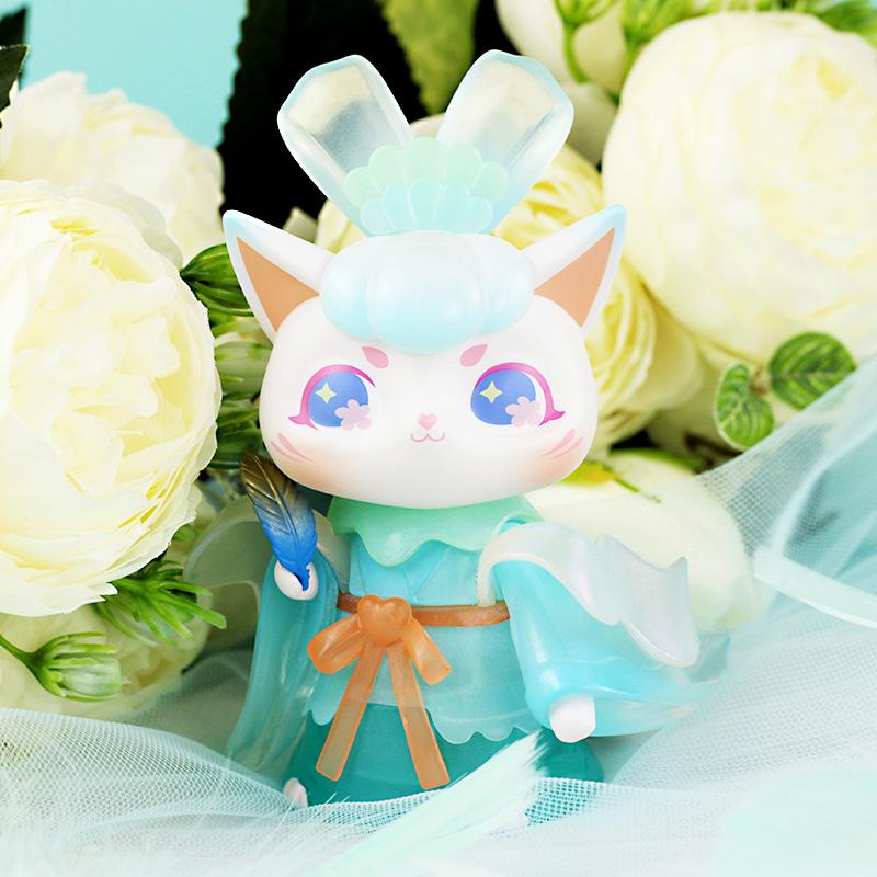 Mio Graceful Cat Mini Figure - Blind Box